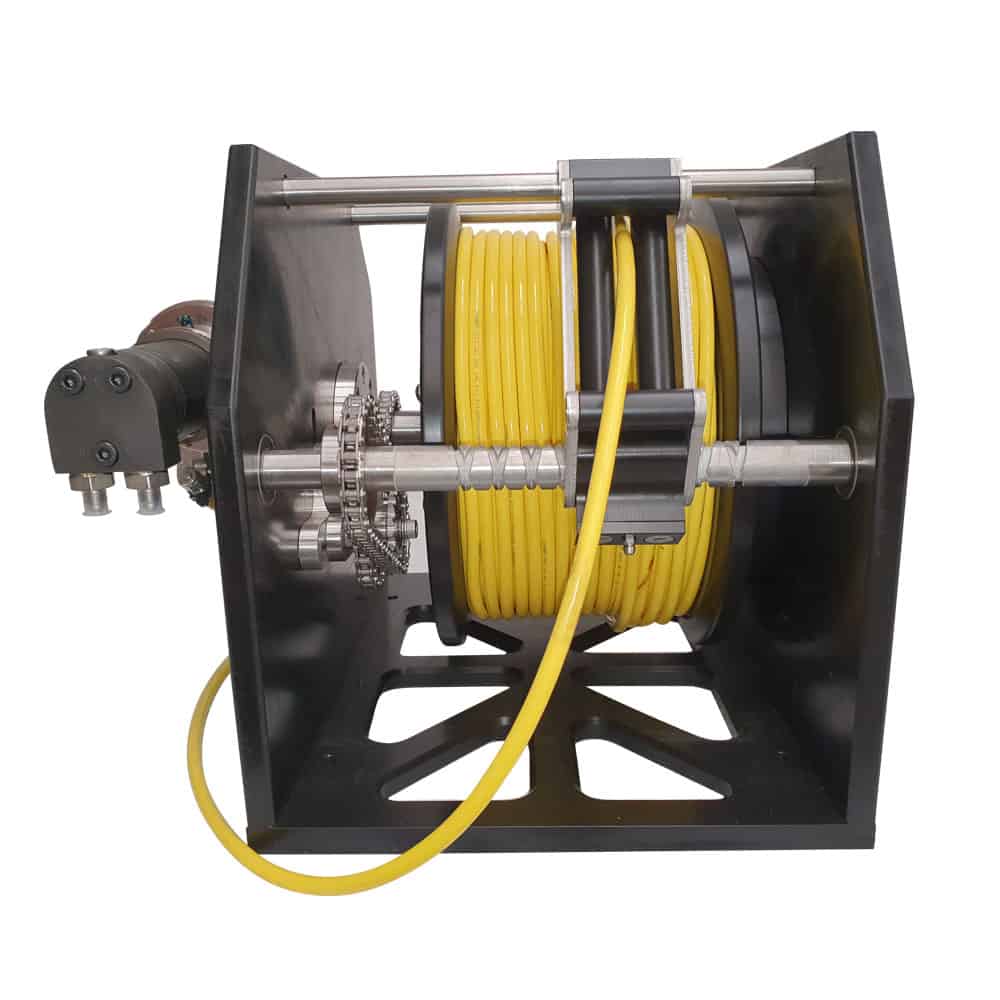 medium-duty-camera-winch